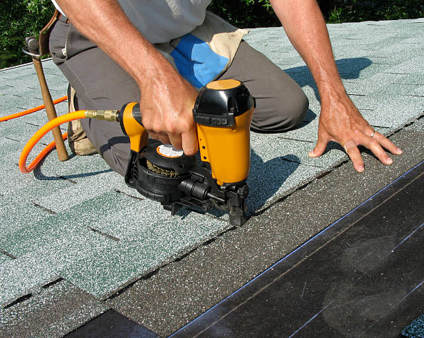 Quick and Trustworthy Emergency Roof Repair Services in Lake Forest, IL